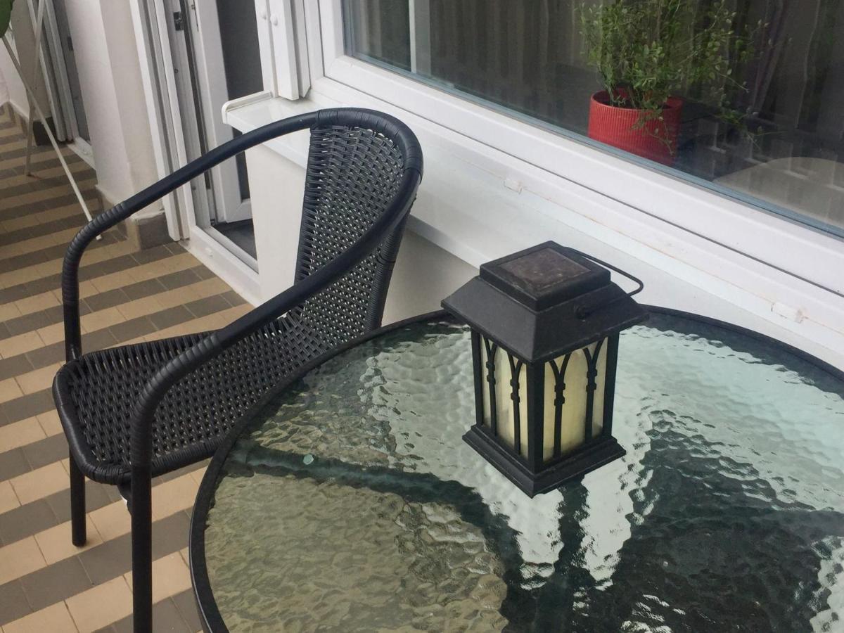 Lelle-Kert Apartman 01 Balatonlelle Exteriér fotografie